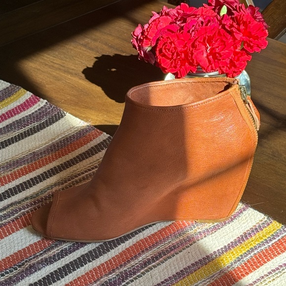 Nine West Open Toe Wedge Bootie 8 - Picture 6 of 7